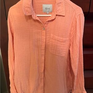 Rails Long-Sleeve light weight Button up top- Large